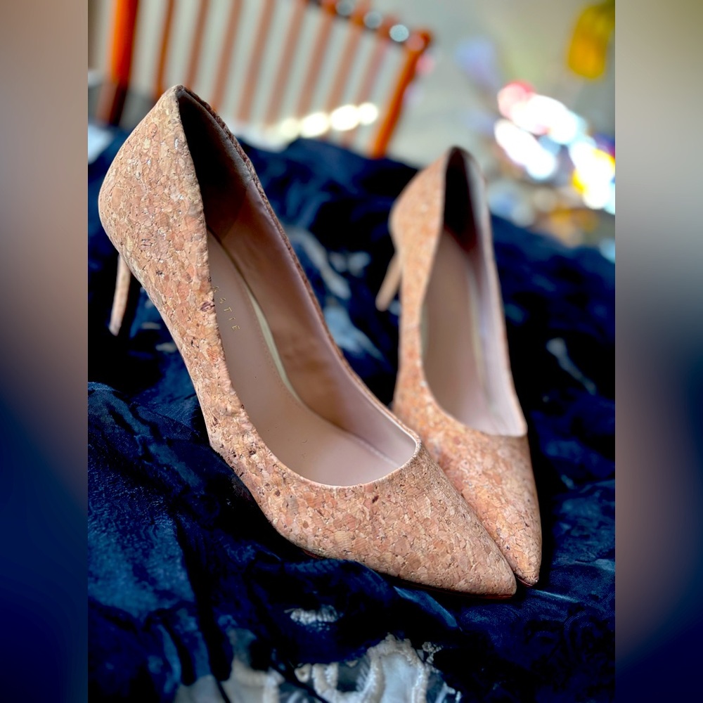 Kelly & Katie Cork pumps